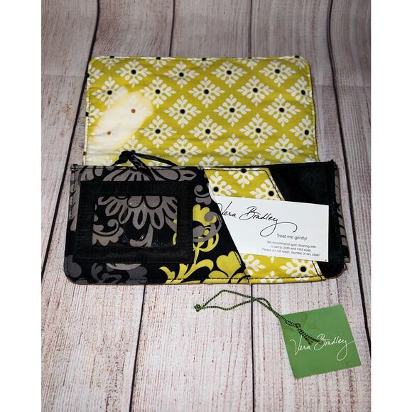 VERA BRADLEY BAROQUE Black Gray White Floral Snap Wallet Retired Pattern - Picture 2 of 9